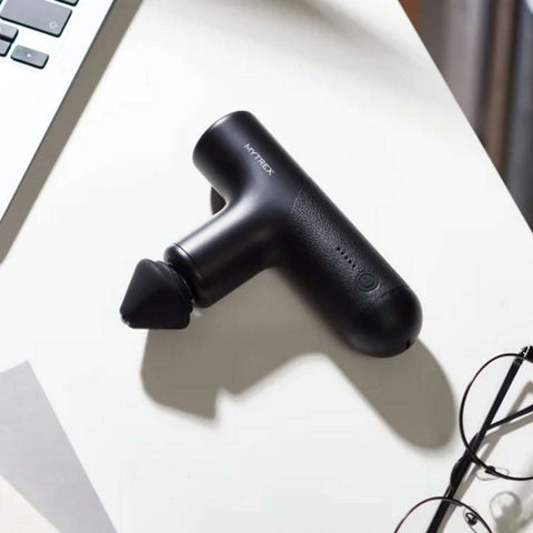 Mini pistola de masaje corporal color negro Mytrex Rebive Air